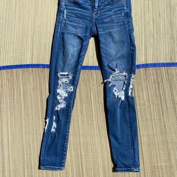 🍁50% Off Sale 🍁 American Eagle Jeans - Picture 1 of 9